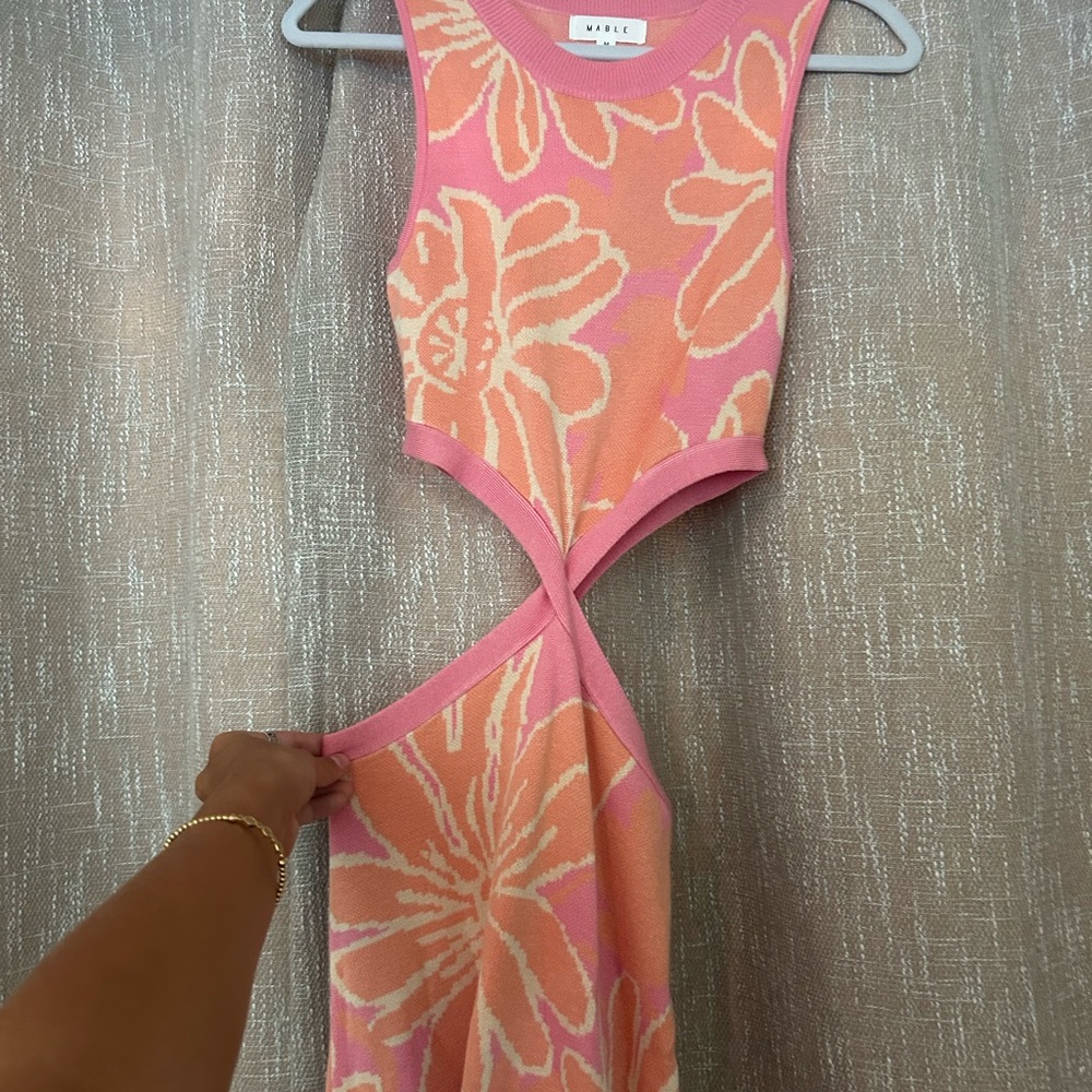 NEVER WORN. Pink cutout Floral Mini Dress